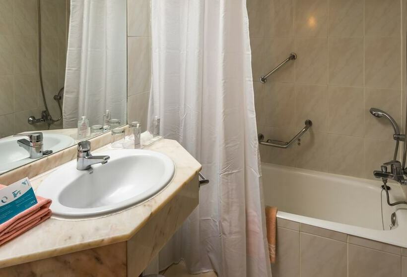 Номер Стандарт Трехместный, Blue Sea Costa Jardin & Spa