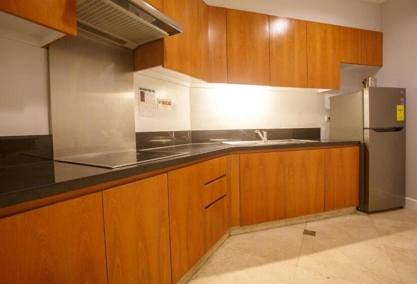 Апартаменты Premium 2 Спальни, The Linden Suites