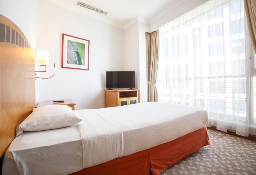 Апартаменты Deluxe 2 Спальни, The Linden Suites