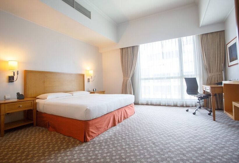 Номер Deluxe, The Linden Suites