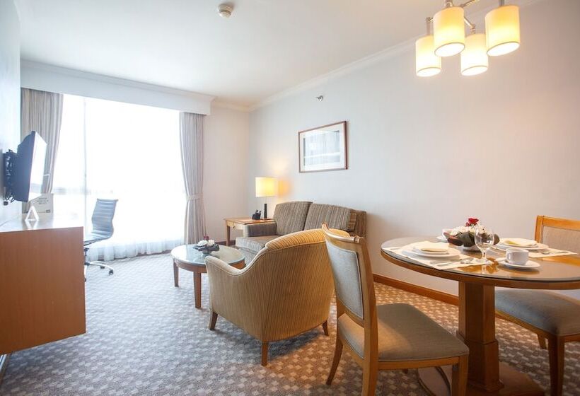 Апартаменты Премиум 1 Спальня, The Linden Suites