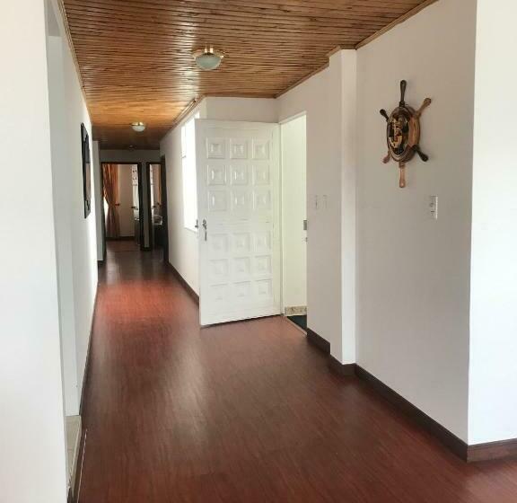 Апартаменты 3 Спальни, Oporto 83