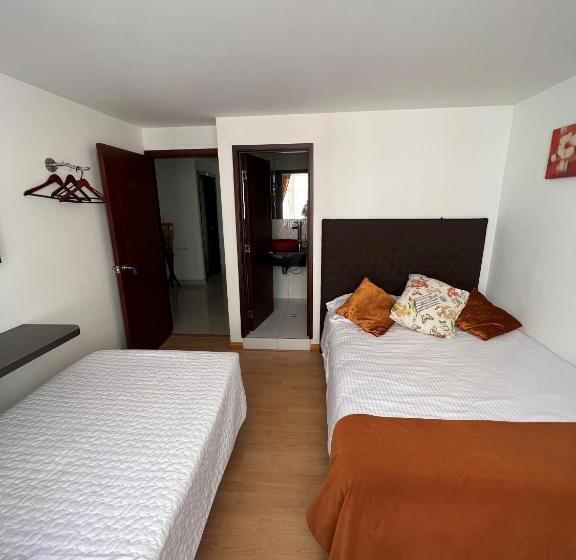 Номер Стандарт Трехместный, Oporto 83
