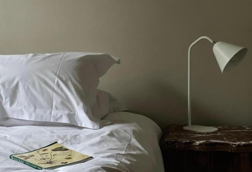 Классический Номер, Boath House Hotel