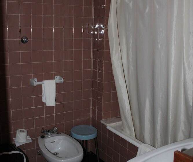 غرفة قياسية, Barra