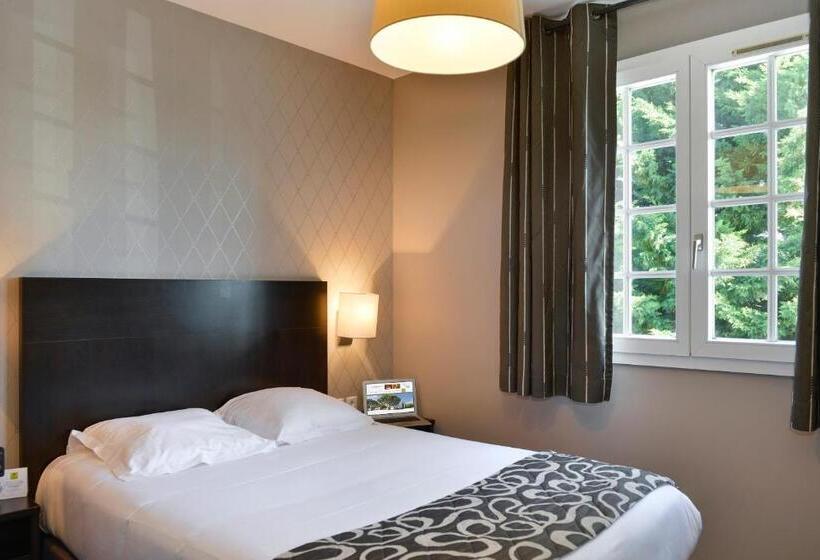 اتاق استاندارد, Logis Hôtel Restaurant Des Châteaux