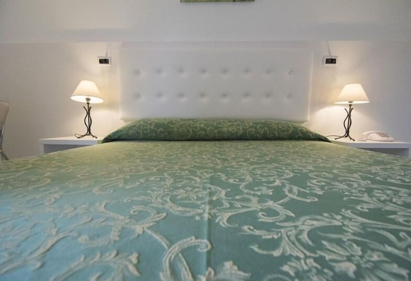 استودیوی استاندارد, Residence Villa San Giovanni