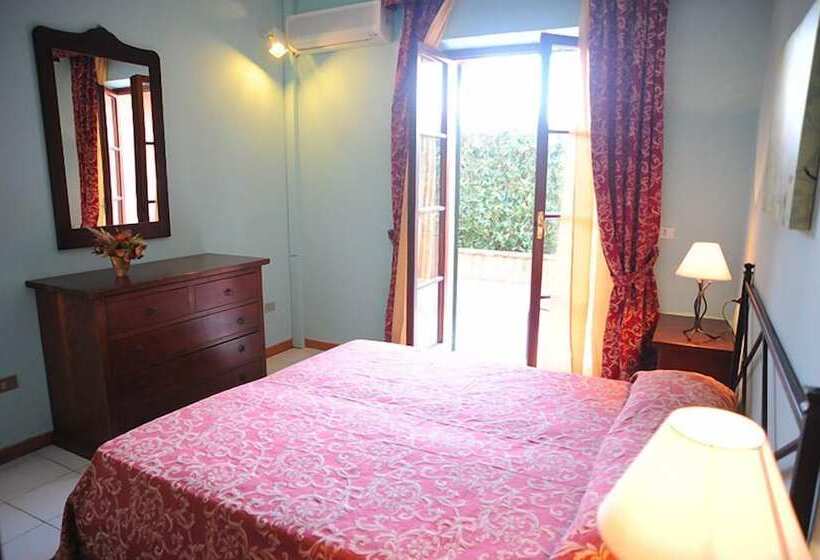 آپارتمان 1 خوابه, Residence Villa San Giovanni