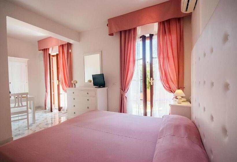 استودیوی استاندارد, Residence Villa San Giovanni