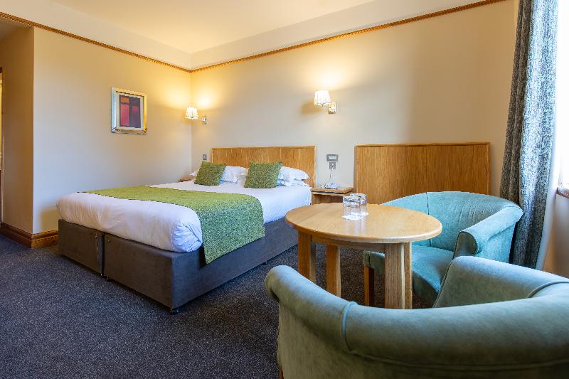 Индивидуальный Номер Классика, Tullamore Court
