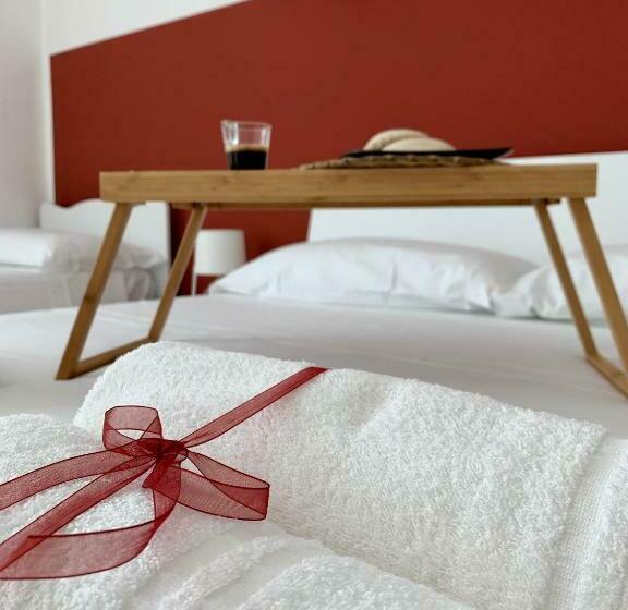 اتاق استاندارد سه نفره, Talìa B & B