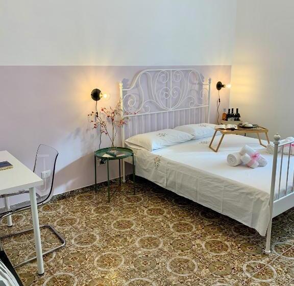اتاق استاندارد, Talìa B & B