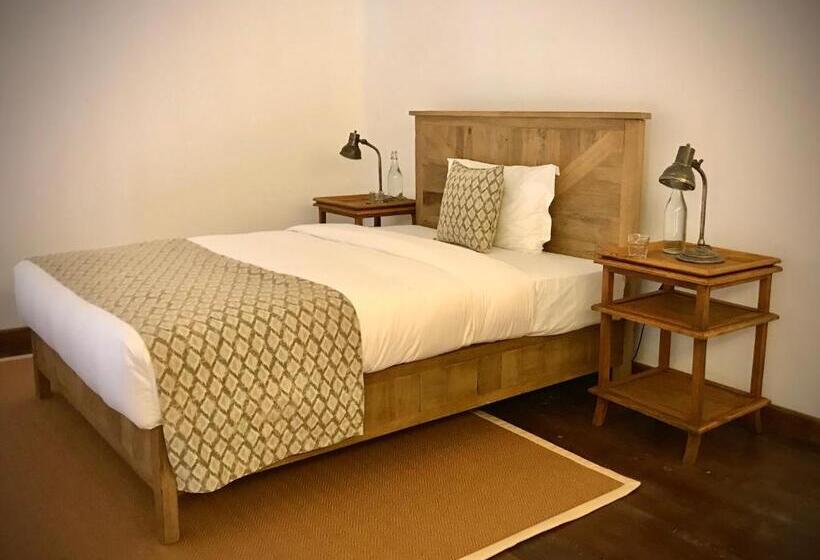 Family Suite, The Postcard Galle