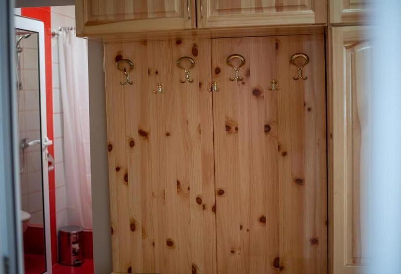 带1个卧室的带阳台的公寓, Guesthouse Juli