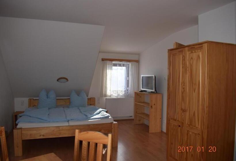 Family Suite, U Oslíka