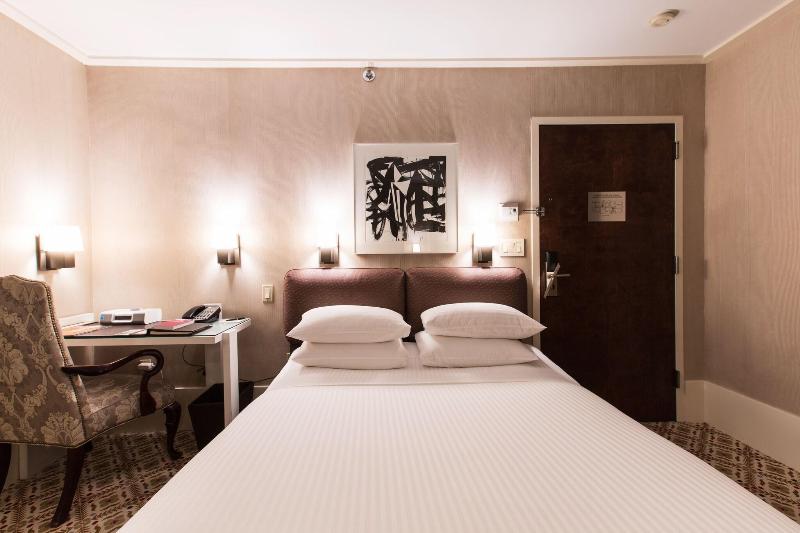 Номер Стандарт, Boka Earls Court
