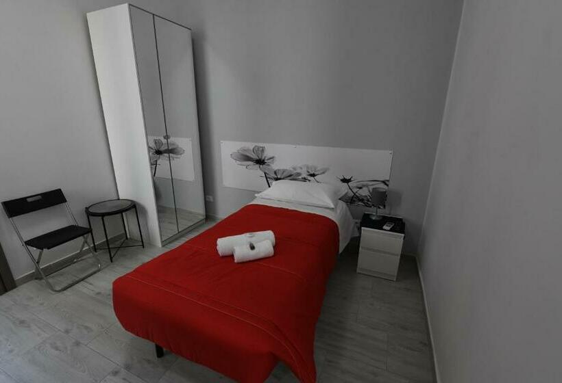 اتاق استاندارد یک نفره, Affittacamere A Casa Mia