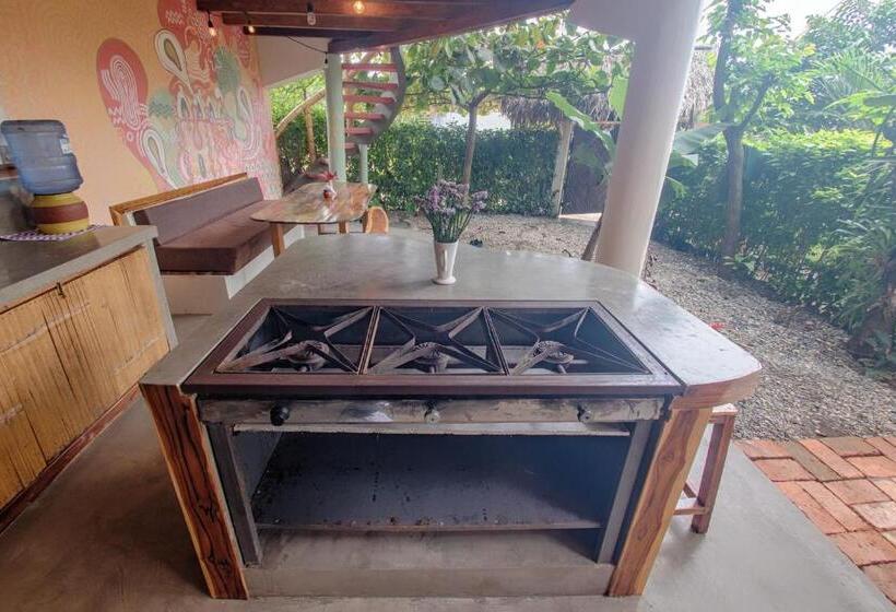 اتاق استاندارد با چشم‌انداز دریا, Vistamar Guest House