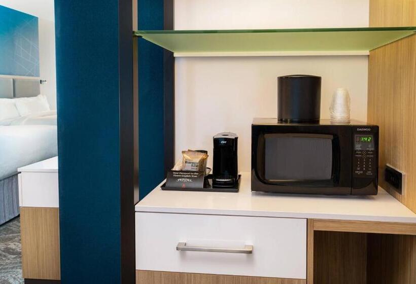 Люкс, Springhill Suites Spokane Airport