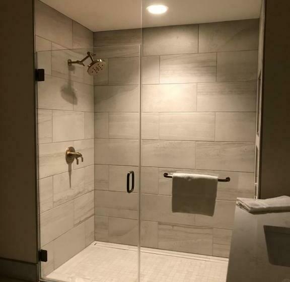 اتاق استاندارد با تخت بزرگ, The Inn At Meadowbrook