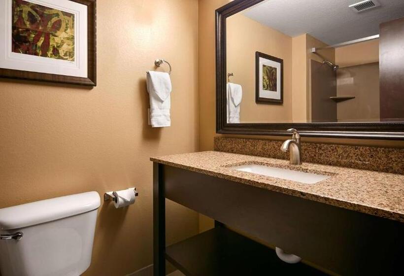 Люкс, Best Western Woodland Inn