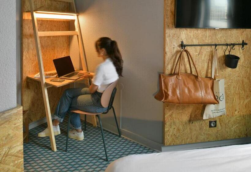 Номер Стандарт Трехместный, Birgit Hôtel Le Havre Centre