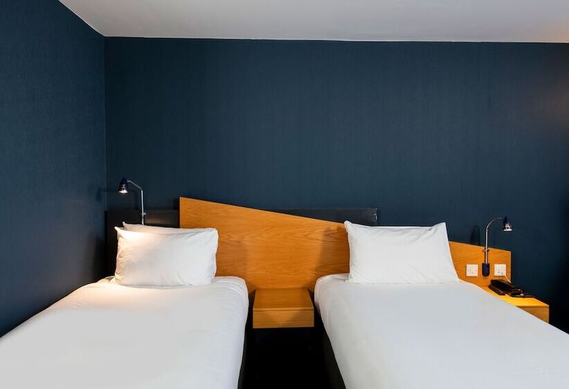 اتاق استاندارد, Holiday Inn Express Exeter East, An Ihg
