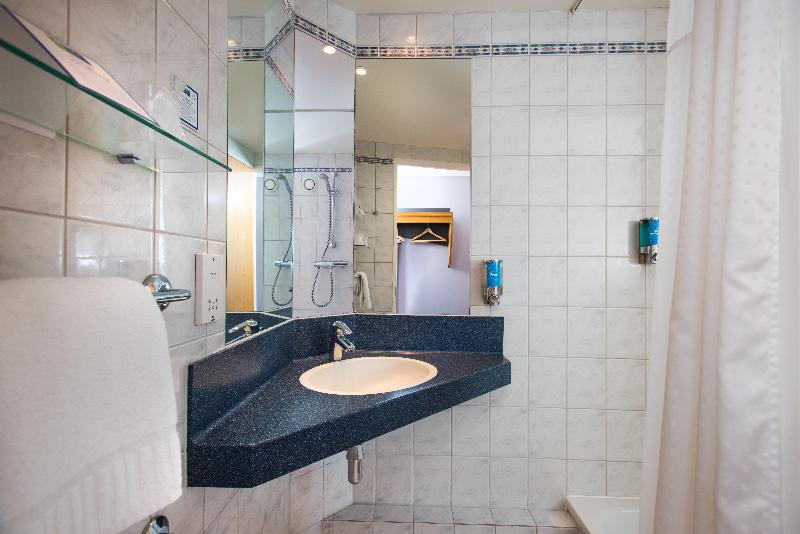 Номер Стандарт, Holiday Inn Express London   Wandsworth, An Ihg