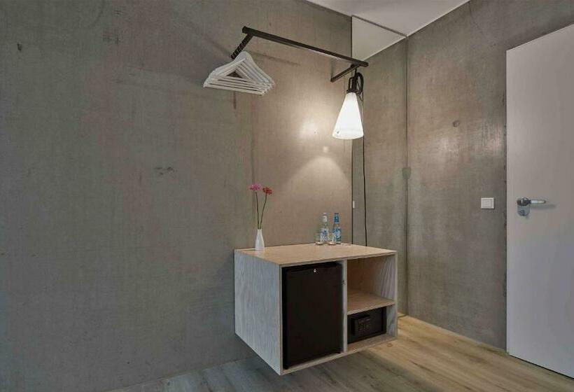 Номер Стандарт, Flowers Hotel Essen