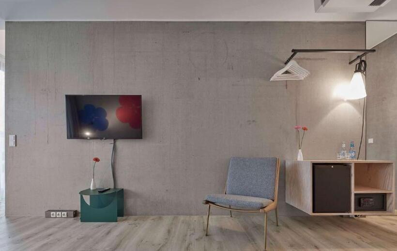 Люкс с Балконом, Flowers Hotel Essen