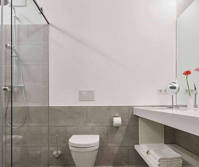 Номер Стандарт, Flowers Hotel Essen