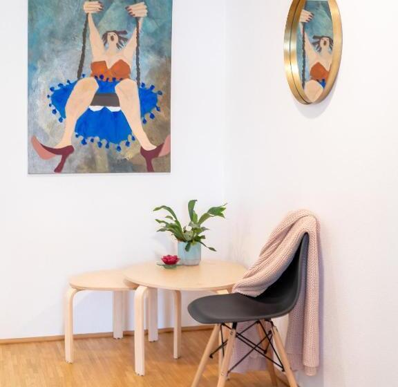 Апартаменты 2 Спальни с Балконом, Loidls Guesthouse