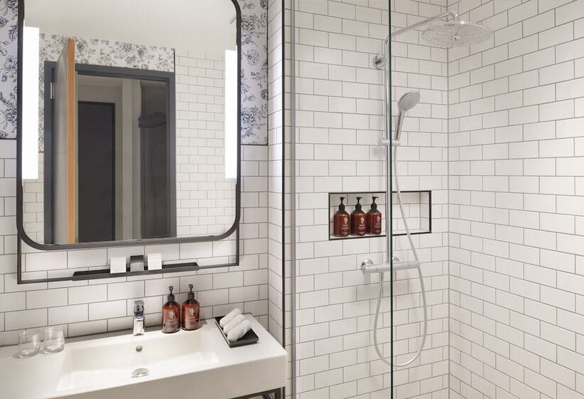 行政房间, Mövenpick Hotel The Hague