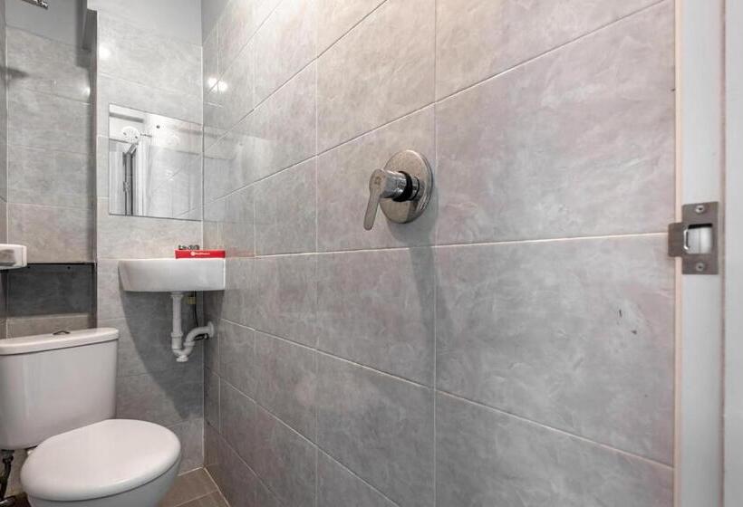 Номер Стандарт, Reddoorz Near Tanjung Duren 2