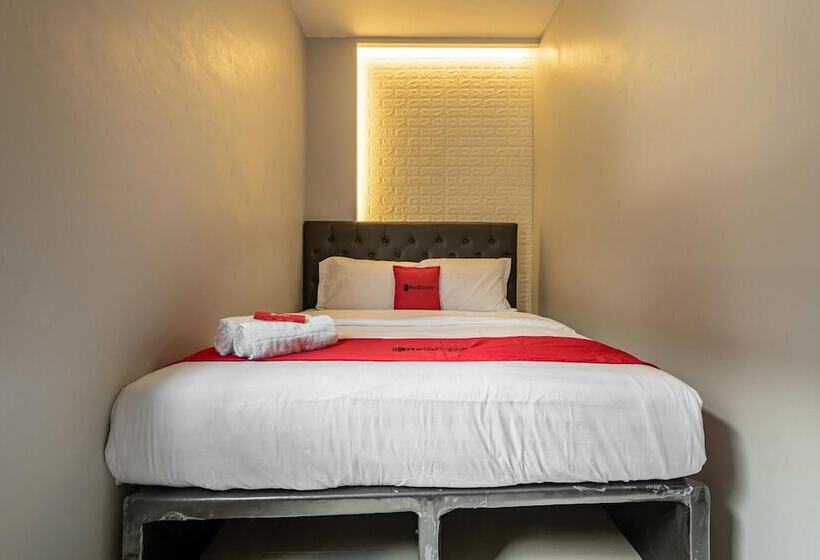 Номер Стандарт, Reddoorz Near Tanjung Duren 2