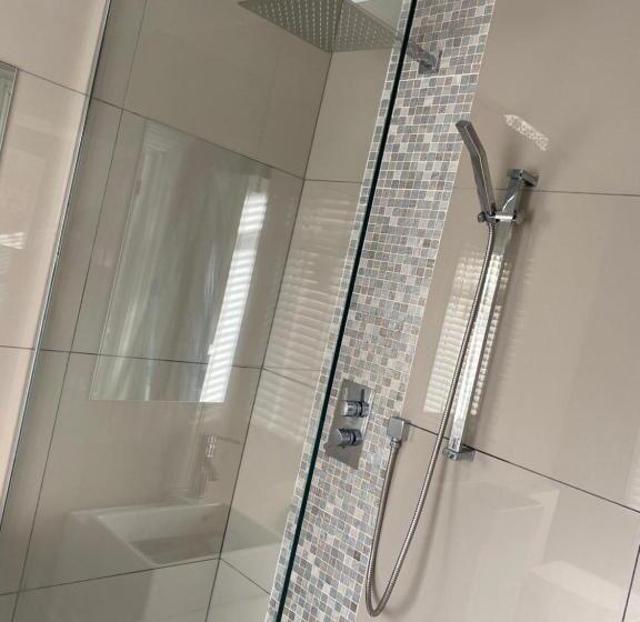 Номер Deluxe, One Ninety Boutique Accommodation