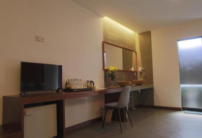 スイート（家族用）, Central Corner Suite