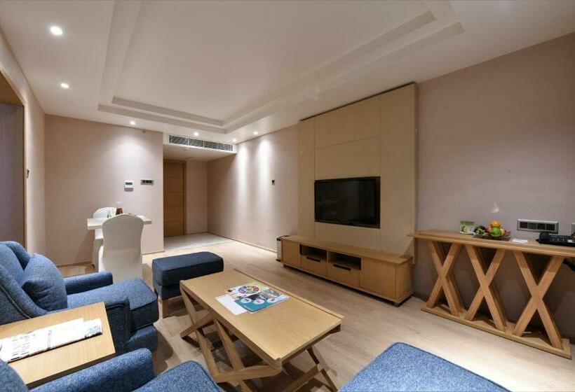家庭套房, Harsha The Fern Shivamogga
