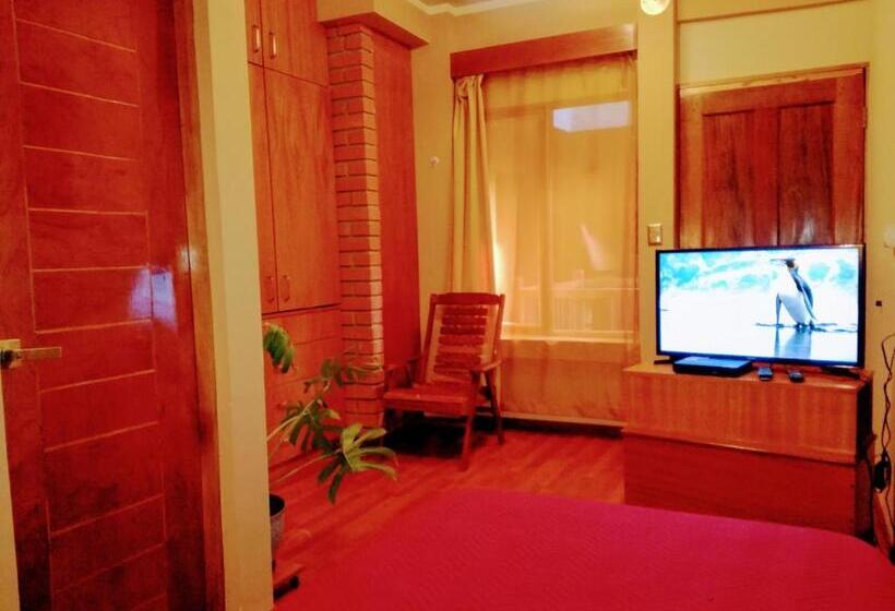 اتاق استاندارد یک نفره, Hostal Cagnapa Restobar