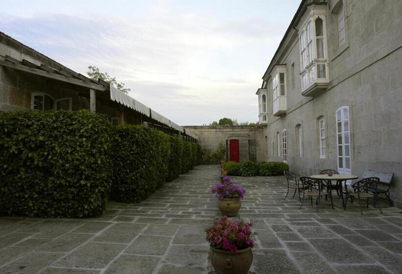 Номер Стандарт, Pazo Almuzara