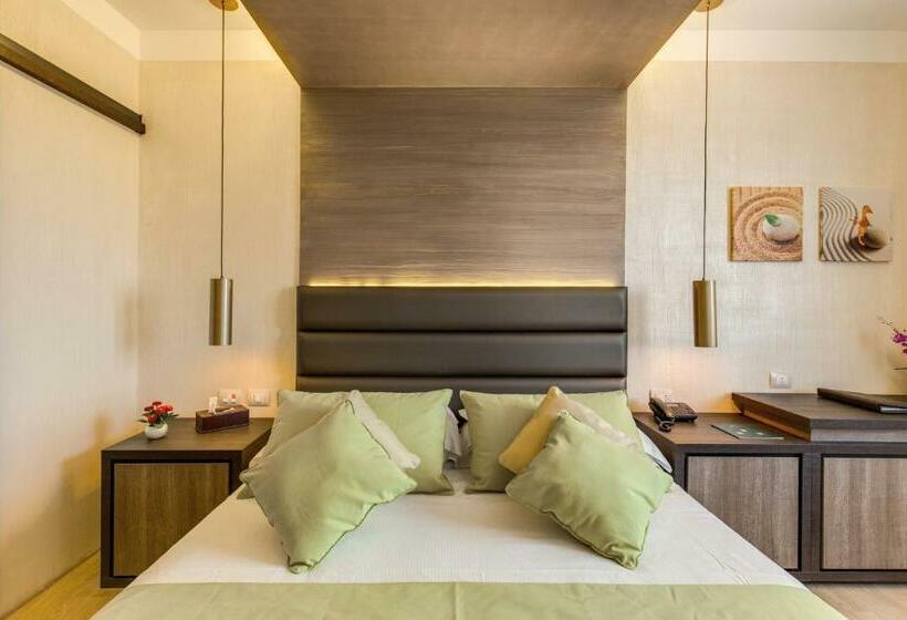 חדר סופריור, Warmthotel