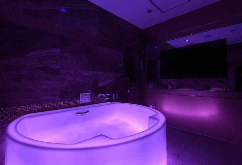 Люкс Кровать Кинг, W Party W Group Hotels And Resorts