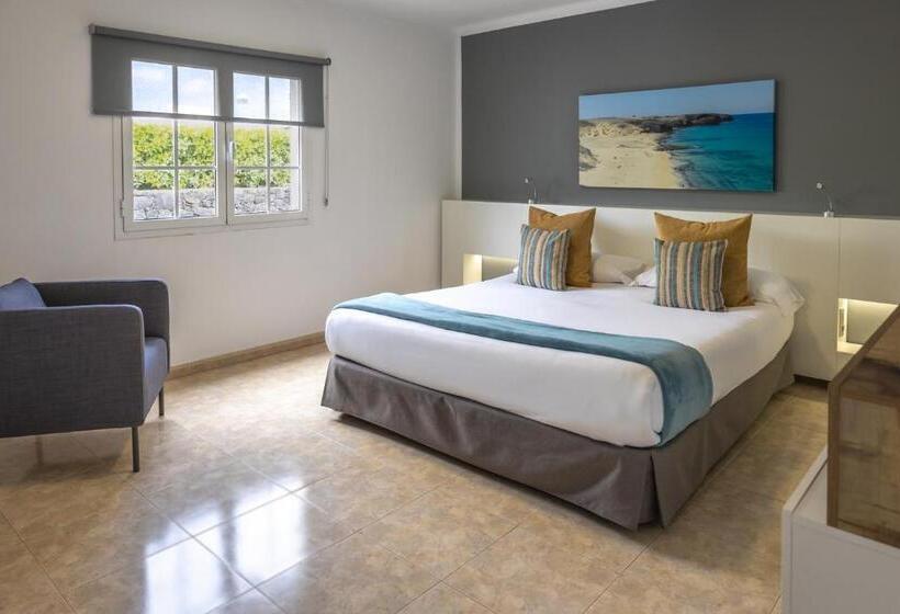 Вилла 3 Спальни, Hyde Park Lane Villas