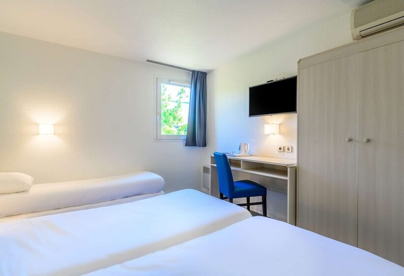 اتاق استاندارد سه نفره, Comfort Hotel Orleans Saran