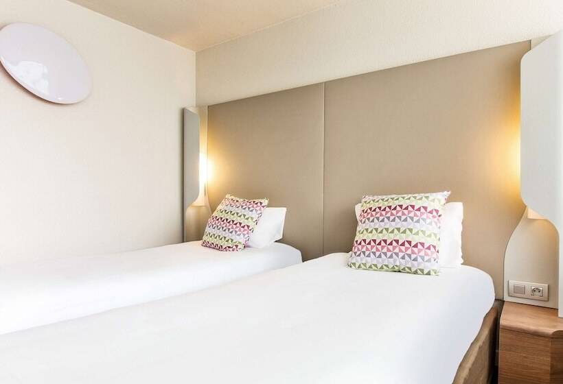 Номер Стандарт, Campanile Hotel Beauvais