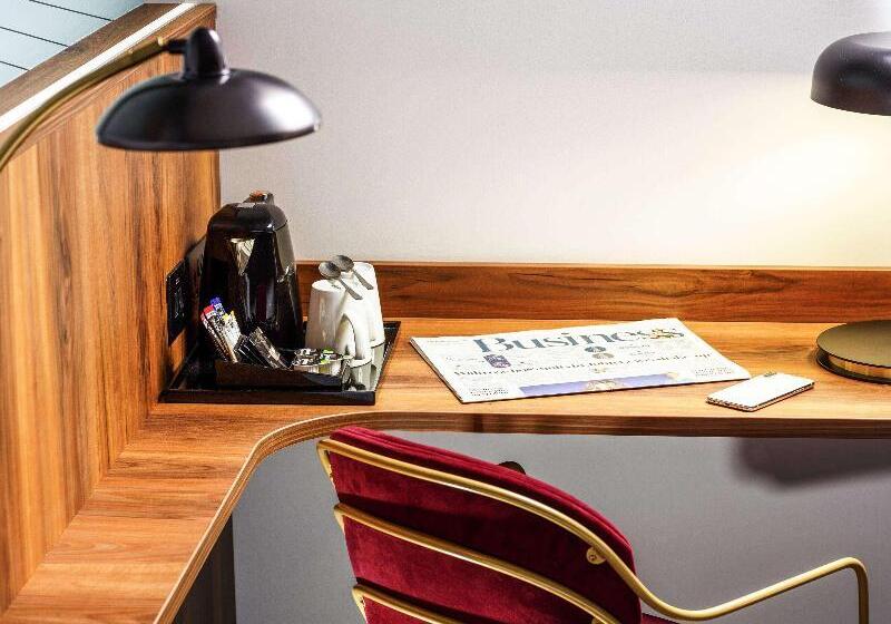 Стандартный Номер Кровать Кинг, Holiday Inn London Kensington High St., An Ihg