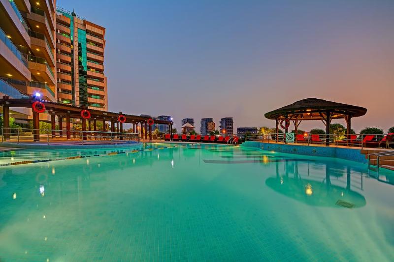 اتاق سوپریور, My City