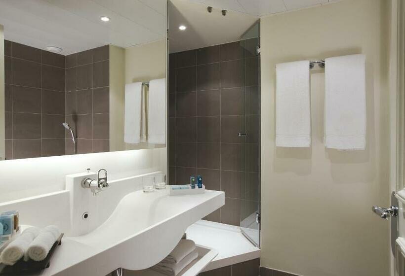 سوئیت اجرایی با مشاهده, Novotel Paris Centre Tour Eiffel