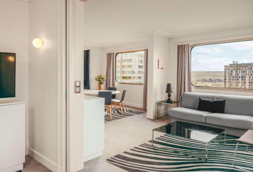 سوئیت اجرایی با مشاهده, Novotel Paris Centre Tour Eiffel
