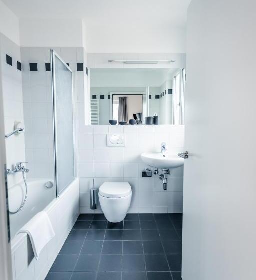 سوئیت جونیور با تراس, Villa Muralto Rooms & Garden